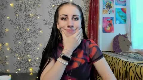 Snapshot of marylou_ chatting on February 1, 10:26 am Mary Lou online show from February 1, 10:26 am