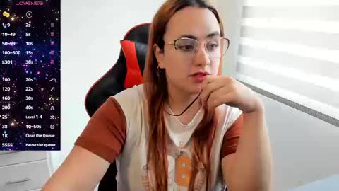Snapshot of maryluna95 chatting on September 24, 9:14 pm Dulce Maria online show from September 24, 9:14 pm