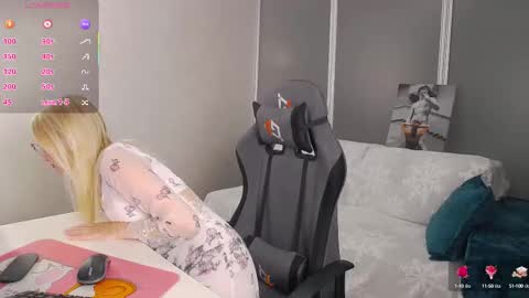 Mary online show from September 21, 6:39 pm