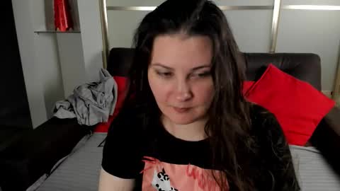 Mary online show from October 10, 5:07 pm