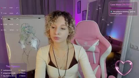 Mary online show from November 26, 7:20 am