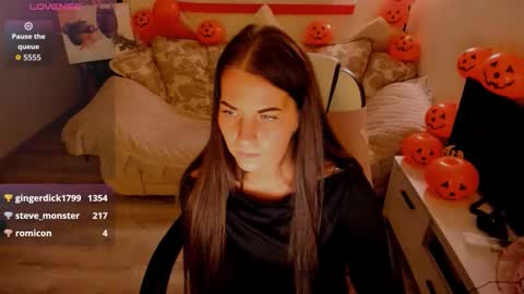 Masha online show from October 30, 10:00 pm