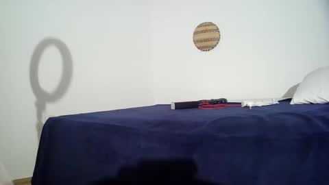 masked_shy_girl online show from October 1, 3:39 pm