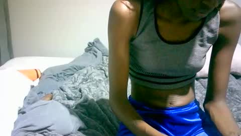 maskgang001 online show from November 28, 4:10 pm