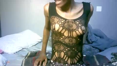 maskgang001 online show from October 15, 1:52 am