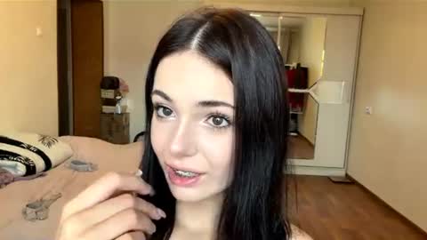 Lina online show from July 12, 6:36 am