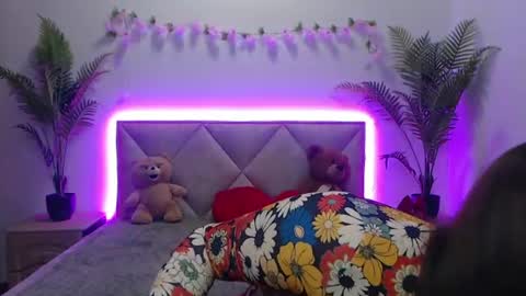 MavkaCute online show from July 28, 6:31 pm