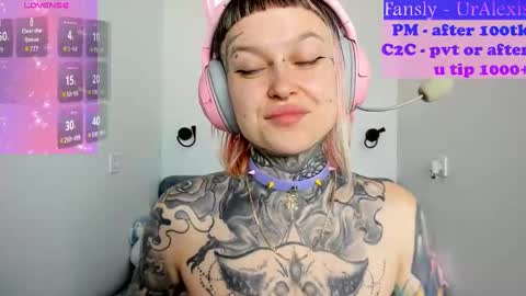 Snapshot of max69alexa chatting on October 9, 5:44 am Ur sweet heart online show from October 9, 5:44 am