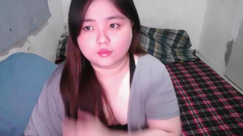 Snapshot of maxie_cat chatting on January 31, 11:46 am Maxie online show from January 31, 11:46 am