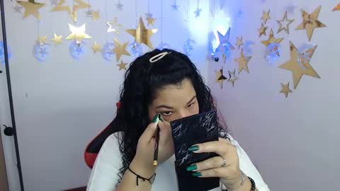 Snapshot of may_fk chatting on October 12, 3:20 am may_fk online show from October 12, 3:20 am