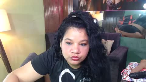 Snapshot of may_fk chatting on September 25, 5:50 am may_fk online show from September 25, 5:50 am