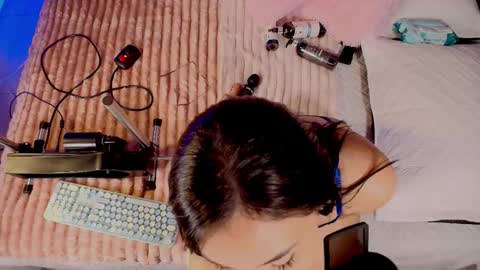 Maya online show from March 8, 3:54 am