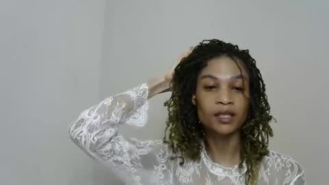 maya online show from December 8, 9:19 pm