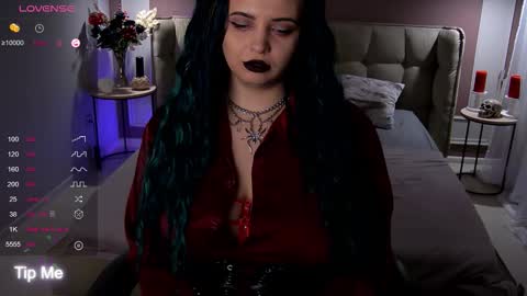 Maya Mils online show from October 7, 2:38 am