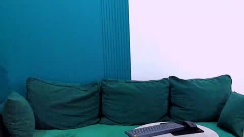 Snapshot of maya_rogerss chatting on February 11, 2:46 pm Maya online show from February 11, 2:46 pm