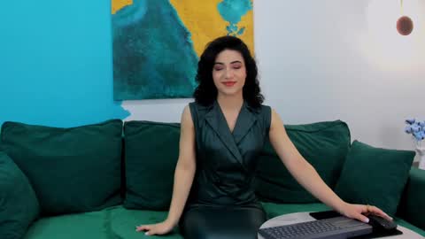 Snapshot of maya_rogerss chatting on January 24, 2:19 pm Maya online show from January 24, 2:19 pm