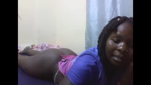 Snapshot of mayah_sexy chatting on January 17, 6:23 pm mayah_sexy online show from January 17, 6:23 pm