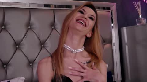 Maya online show from February 24, 12:15 pm