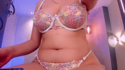 Maya online show from March 14, 7:20 am