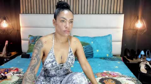 Snapshot of mayarusell01 chatting on January 20, 11:24 am Nicolle Ruselle Hello my lovely schedule for great fun from 630 am and end 800 pm Colombian time I wait for you online show from January 20, 11:24 am
