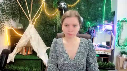 Snapshot of mayasinabon chatting on October 11, 9:14 am mayasinabon online show from October 11, 9:14 am