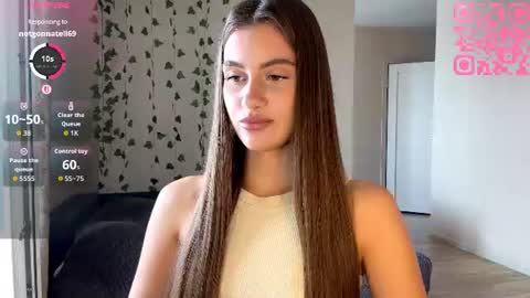 Sophie online show from July 23, 5:37 am