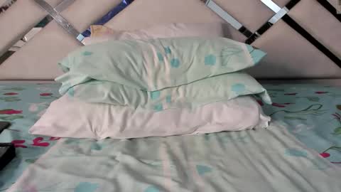 Maybelline69 online show from March 25, 8:12 pm