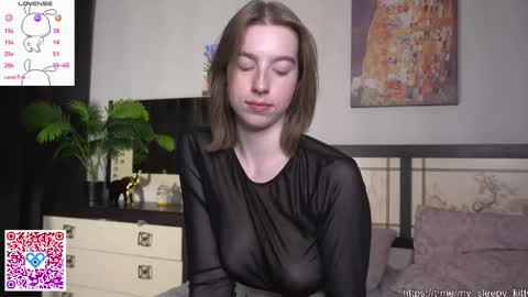 Snapshot of maydaedgin chatting on September 10, 7:14 pm Violet online show from September 10, 7:14 pm