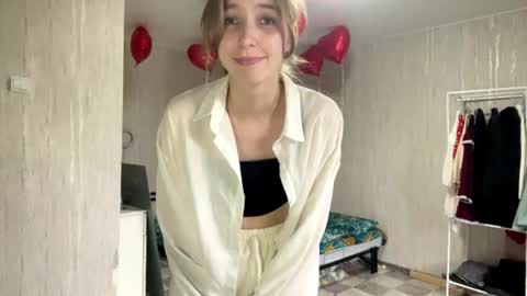 Merry online show from July 29, 12:16 pm