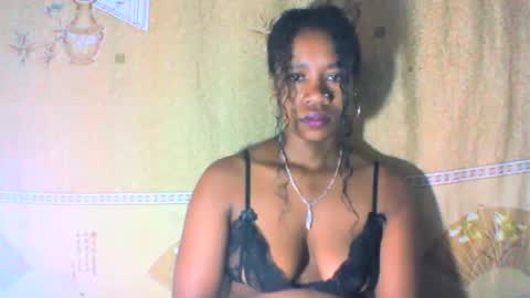 mayrah online show from March 11, 5:24 am