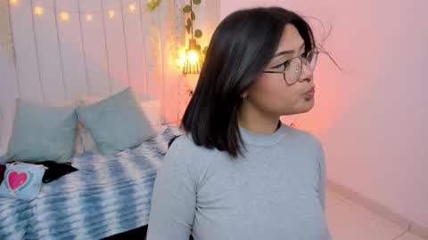 Mayu KIm online show from December 1, 7:38 pm