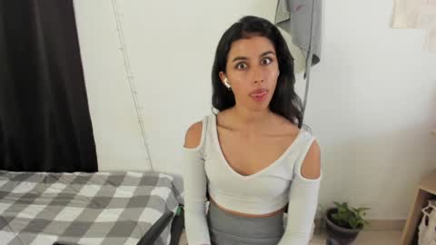 mazikeen_18 online show from January 31, 1:34 pm