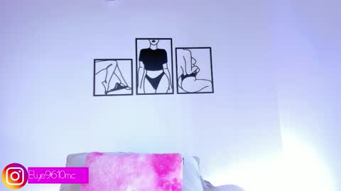 Ellie online show from November 7, 8:36 pm