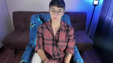 medianocheblue online show from July 22, 3:35 pm