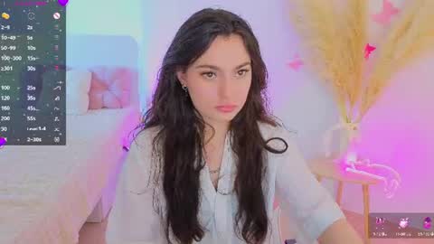 Dina online show from June 14, 4:40 pm