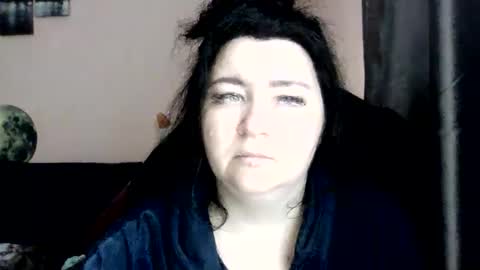 Snapshot of medjik_lool chatting on October 13, 8:28 am Oltereodora-lima online show from October 13, 8:28 am
