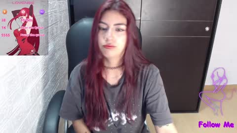 Snapshot of medussa_kat chatting on February 4, 10:02 pm Katrina online show from February 4, 10:02 pm