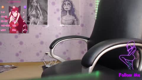 Snapshot of medussa_kat chatting on March 7, 8:11 pm Katrina online show from March 7, 8:11 pm