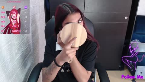 Snapshot of medussa_kat chatting on January 22, 9:55 pm Katrina online show from January 22, 9:55 pm
