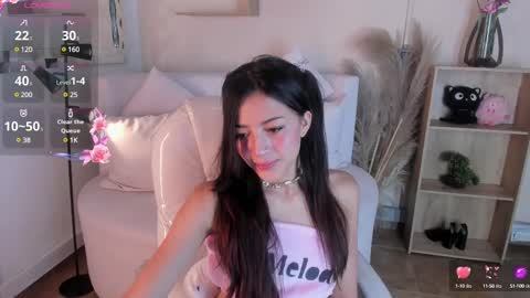 Snapshot of meelanny_ds chatting on February 15, 5:19 am online show from February 15, 5:19 am
