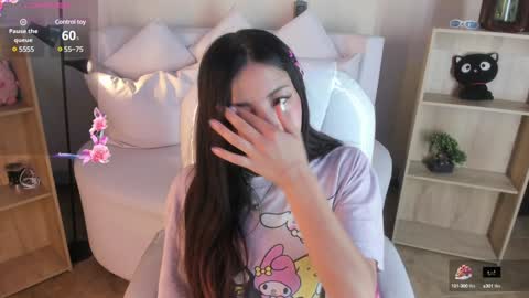 Snapshot of meelanny_ds chatting on January 24, 4:37 am online show from January 24, 4:37 am