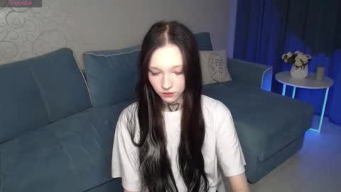 mefwhOre online show from November 7, 3:50 pm