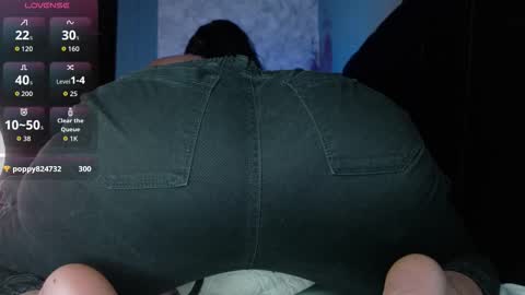 Snapshot of megan_browns1 chatting on October 18, 5:37 pm Megan online show from October 18, 5:37 pm