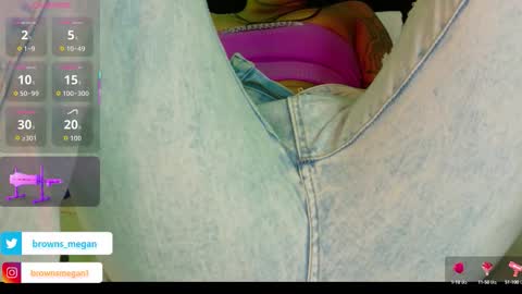 Snapshot of megan_browns1 chatting on October 8, 6:34 pm Megan online show from October 8, 6:34 pm