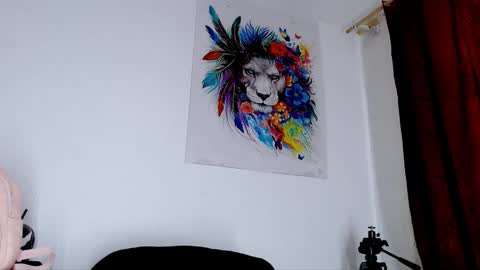 megan_cat online show from November 24, 7:05 pm