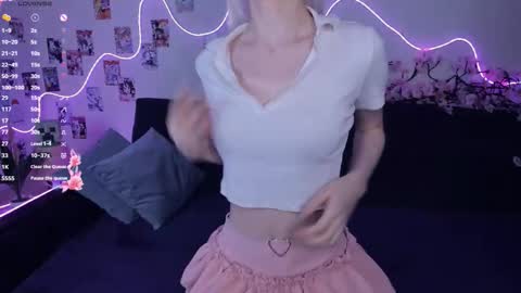 Megan  online show from December 4, 7:58 pm