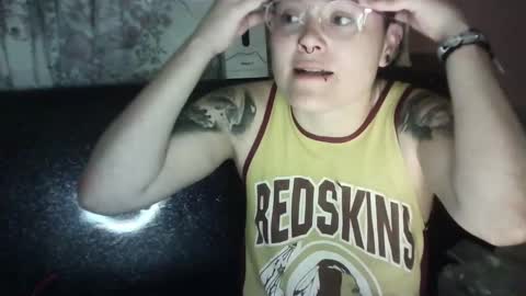 Snapshot of megan_coop3r_ chatting on December 19, 6:56 am Megan and sophi online show from December 19, 6:56 am
