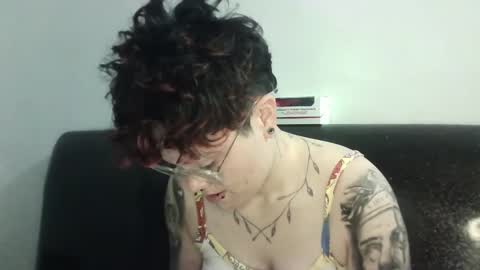 Snapshot of megan_coop3r_ chatting on February 22, 5:23 am Megan and sophi online show from February 22, 5:23 am