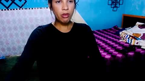 Snapshot of megan_little_ chatting on September 30, 9:30 pm amanda online show from September 30, 9:30 pm