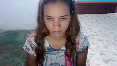 Snapshot of megan_little_ chatting on January 18, 11:00 pm amanda online show from January 18, 11:00 pm